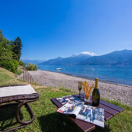 Sleeps 4 * Cadenabbia