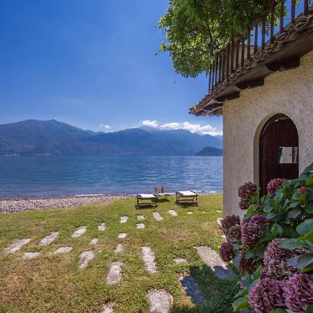Sleeps 4